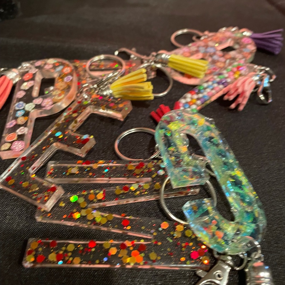 Resin‎ Keychains - Picture 14 of 14